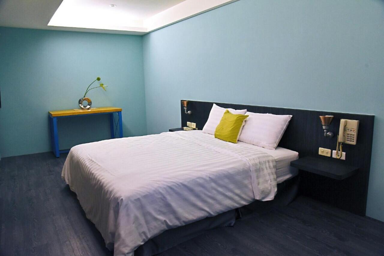 Tian Fang Ye Tan Hotel Yilan Buitenkant foto